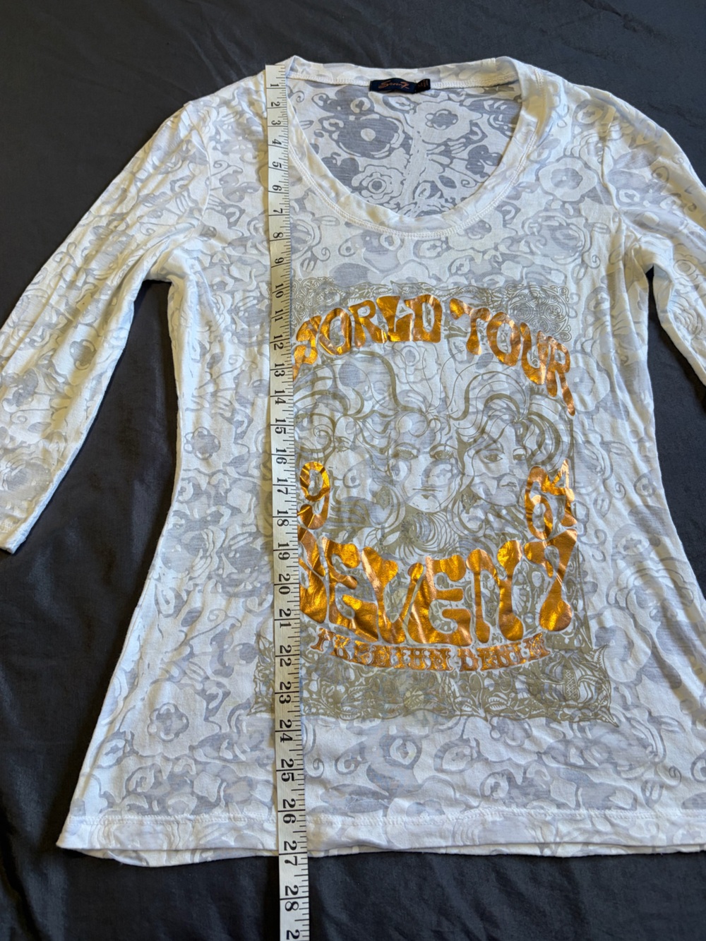 Y2K style Seven7 white&gold quarter length sleeve sheer top. Size M. - Picture 4 of 5